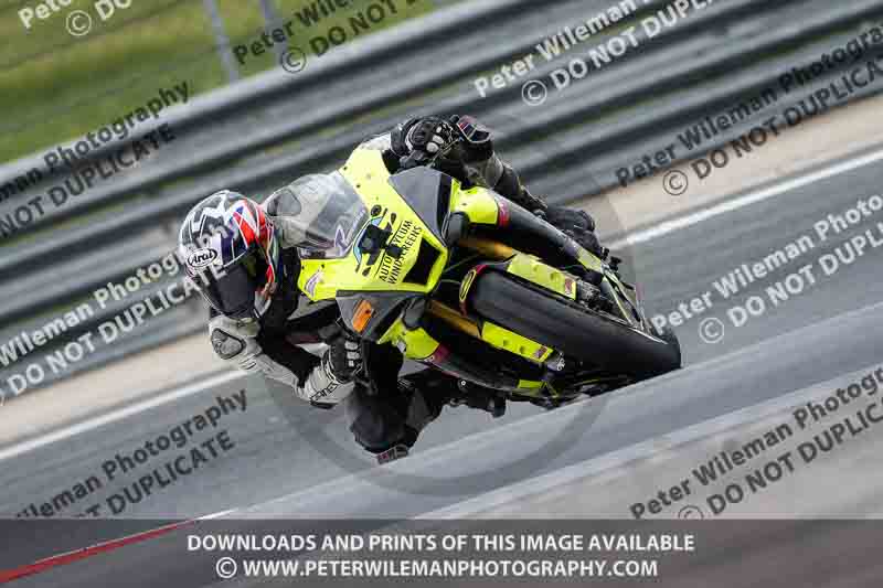 cadwell no limits trackday;cadwell park;cadwell park photographs;cadwell trackday photographs;enduro digital images;event digital images;eventdigitalimages;navarra;no limits trackdays;peter wileman photography;racing digital images;trackday digital images;trackday photos